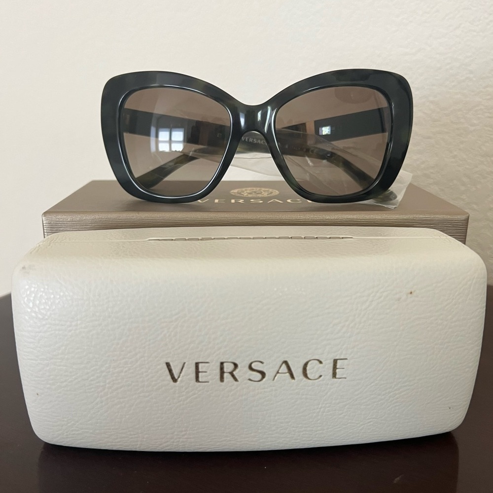 Leather Medusa Versace Sunglasses